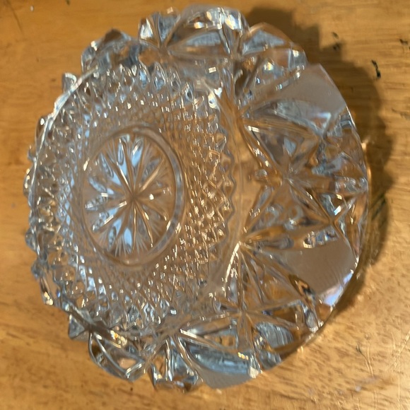 Beautiful n heavy weight American crystal with frosted diamonds. Perfect - Picture 10 of 10